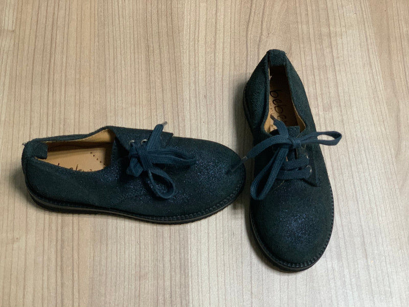 Zapatos tercio pelo casuales para niños DISPONIBLE EN MALABO