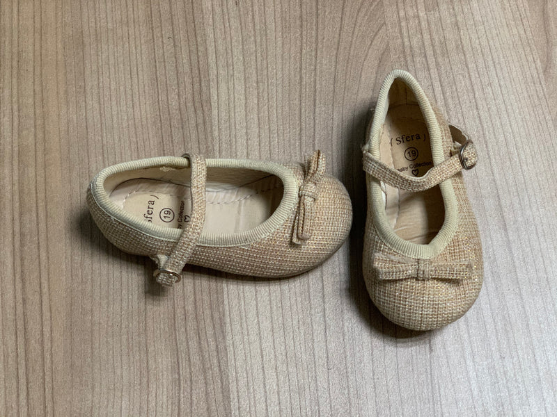 Zapatos cerados casuales para niñäs DISPONIBLE EN MALABO
